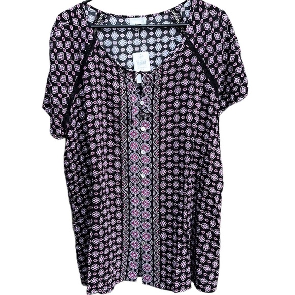 NWT J. Jill Black Medallion Short Sleeve Top Size 1X - Picture 1 of 10